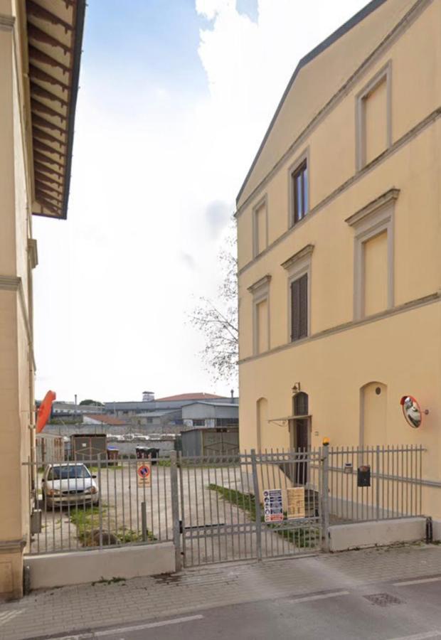 La Finestra Sul Viale Otel Pisa Dış mekan fotoğraf